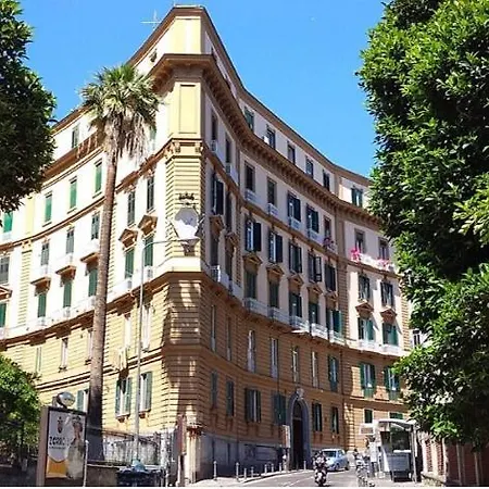 Parco Margherita 3 * Neapel