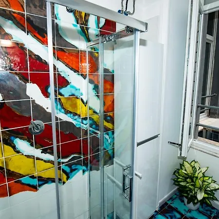 Parco Margherita 3 *